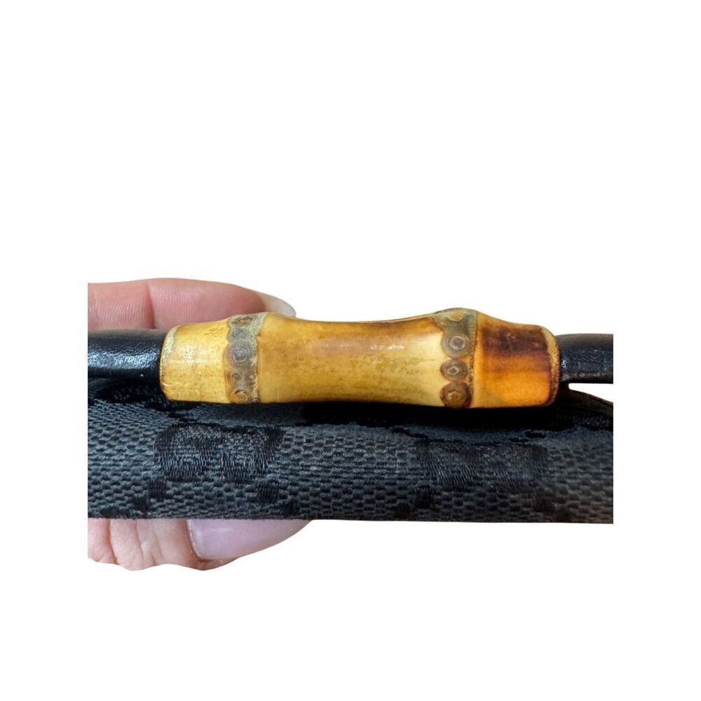 GUCCI Bamboo key case ✨Vintage✨ Authentic - Picture 8 of 15
